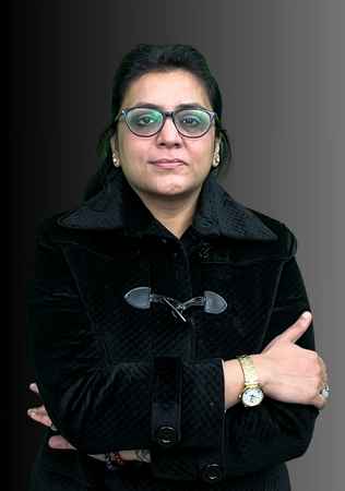 Deepika Tiwari (English Faculty)